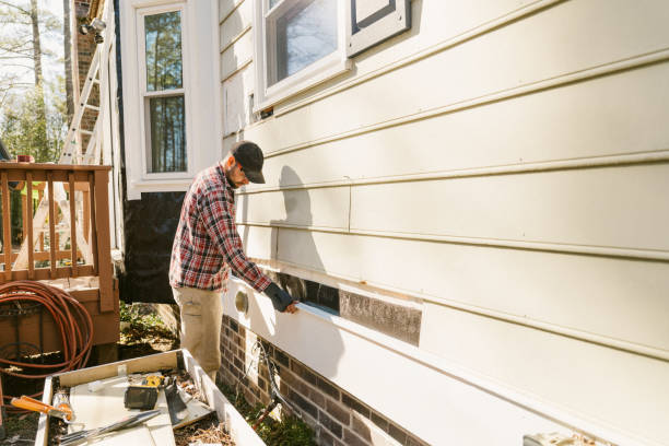 Top rated local Emergency Siding Repair specialists in Centerville, OH